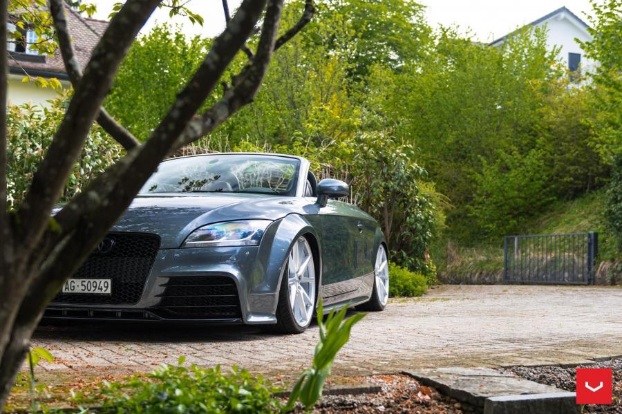  Audi TT Roadster on Vossen Wheels (VFS1) 2017 года  (фото 18 из 23)